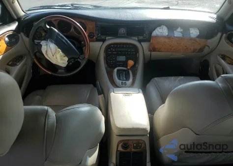 2002 Jaguar Xjr из США, поврежденный, VIN SAJDA15B12MF49401